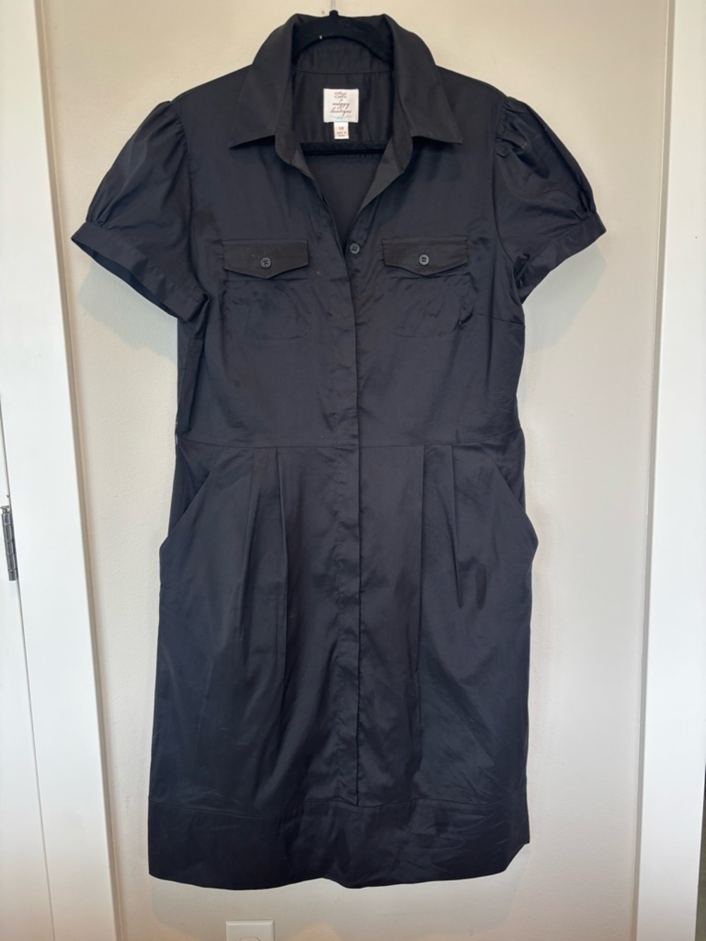 Suzi Chin for Maggy Boutique Black Short-Sleeve Shirt Dress 043